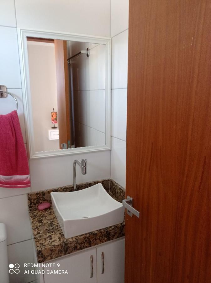 فيلا Taperapua Casa Lirio Dos Vales بورتو سيغورو المظهر الخارجي الصورة